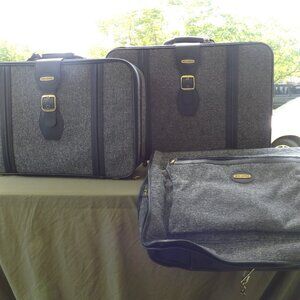 Fifth Avenue Luggage Set 3 piece, nesting luggage. Original Vintage.